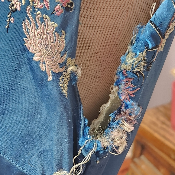 1960s wiggle dress Authentic - Picture 4 of 10